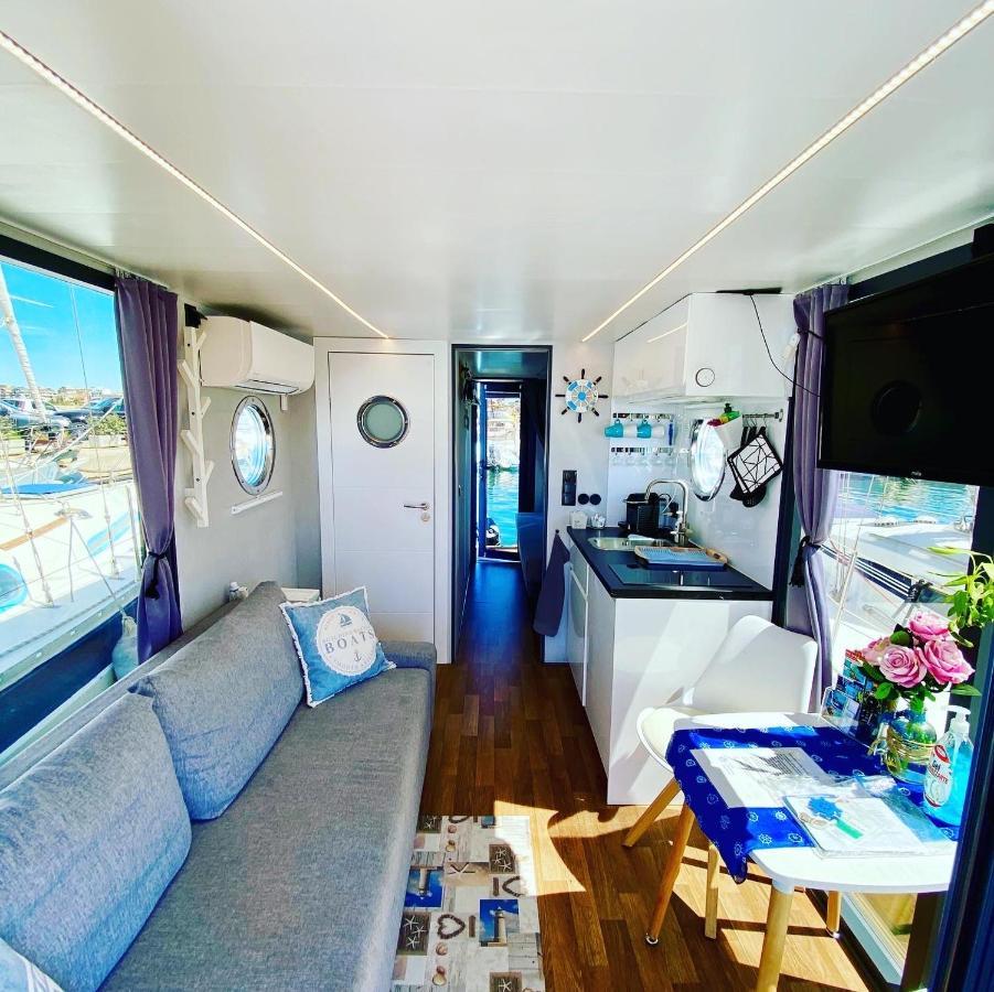 Готель Houseboat Seabreeze Альгеро Екстер'єр фото